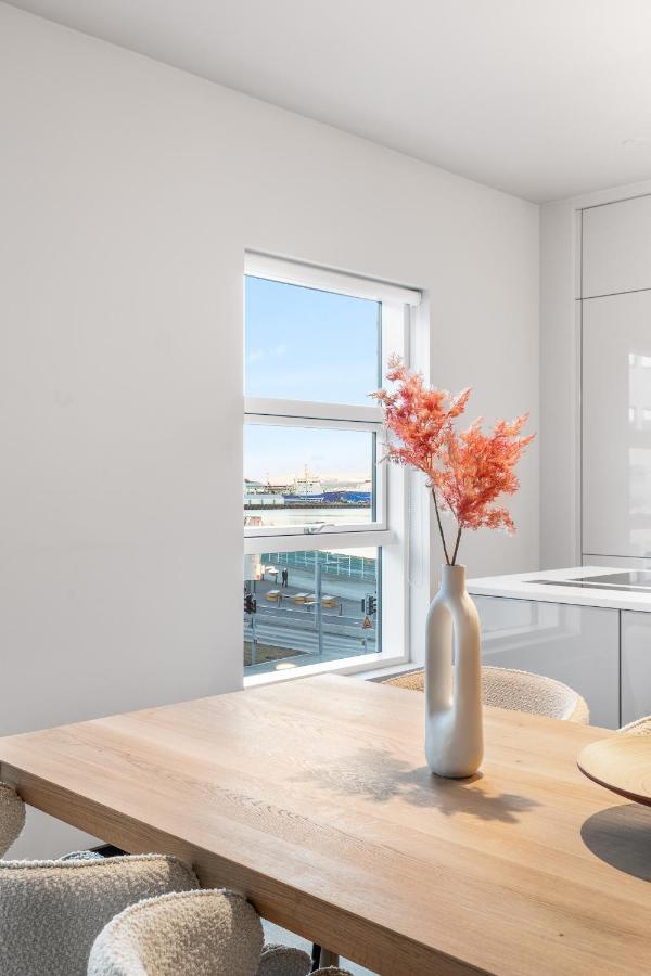 Harbour Lux 3Br & 2Ba In The Heart Of The City With Free Parking Reykjavík Exteriör bild